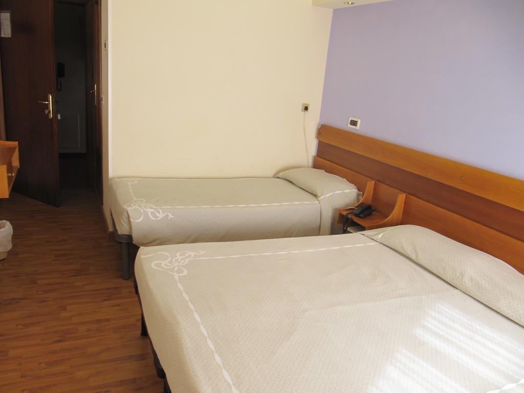 Hotel Sirena Senigallia Pokój zdjęcie